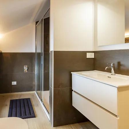 Apartamento Casa Greta-2 By Interhome Madesimo
